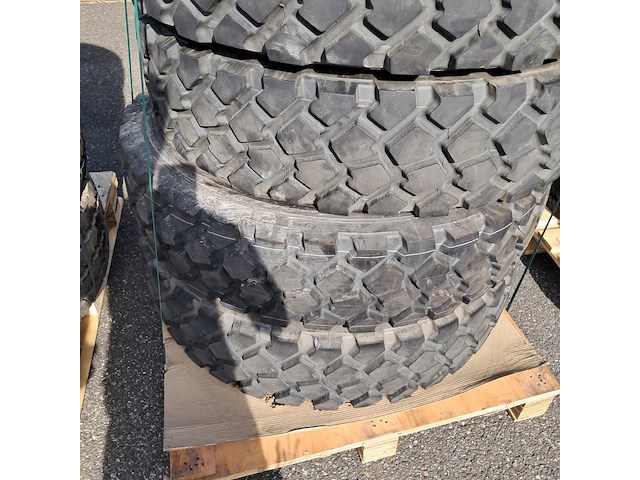 5x vrachtwagenband, michelin, xzl - afbeelding 6 van  7