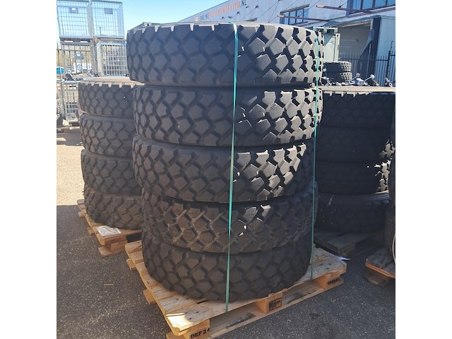 5x vrachtwagenband, michelin, xzl - afbeelding 1 van  6