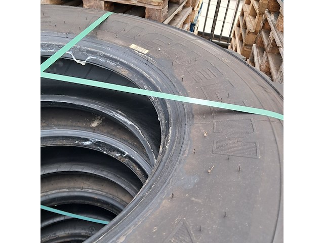 5x vrachtwagenband, michelin, xzl - afbeelding 2 van  6