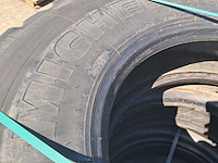5x vrachtwagenband, michelin - afbeelding 4 van  8