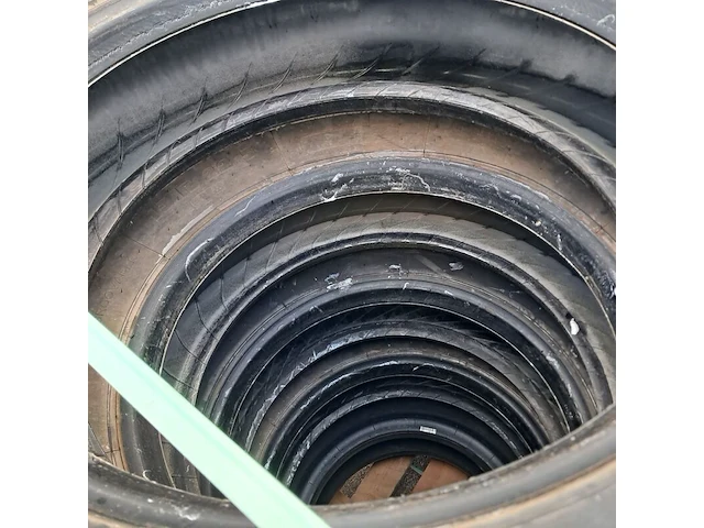 5x vrachtwagenband, o.a michelin, o.a xzl - afbeelding 4 van  7