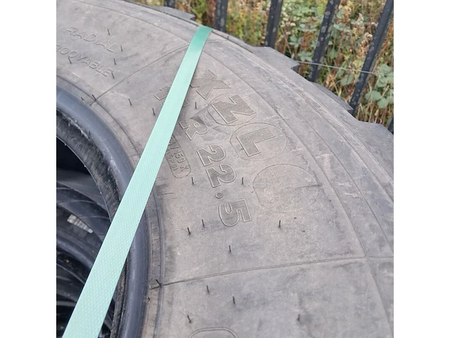 5x vrachtwagenband, o.a michelin, o.a xzl - afbeelding 4 van  6