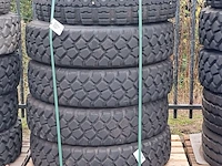 5x vrachtwagenband, o.a michelin, o.a xzl