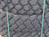 5x vrachtwagenband, o.a michelin - afbeelding 6 van  6
