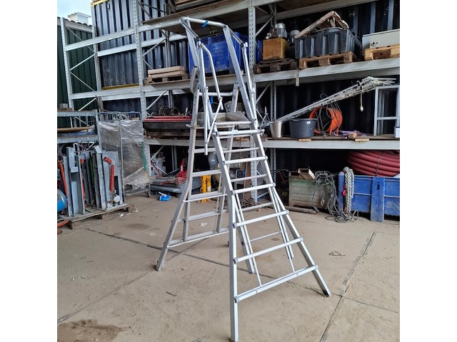 5x werktrap met bordes o.a. stradbally - afbeelding 1 van  11