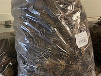 5x zak a 10 kilo dennenappels - afbeelding 6 van  7