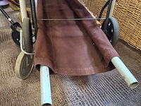 5x ziekenhuis attributen, brancard, rollator etc. - afbeelding 2 van  3