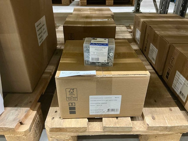 5x40mm universele schroef (72x) - afbeelding 1 van  3
