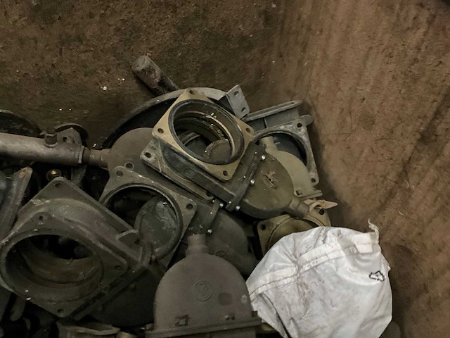 6” afsluiters + koppelflenzen - afbeelding 4 van  4