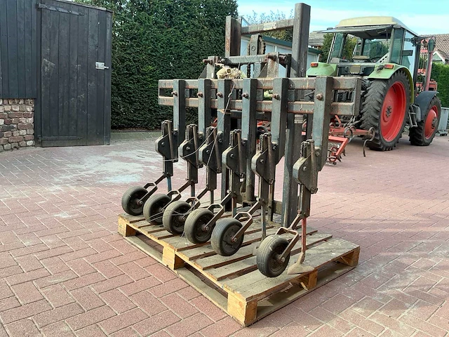6-delige schoffelmachine – frontopbouw – hydraulisch verstelbaar - afbeelding 3 van  8