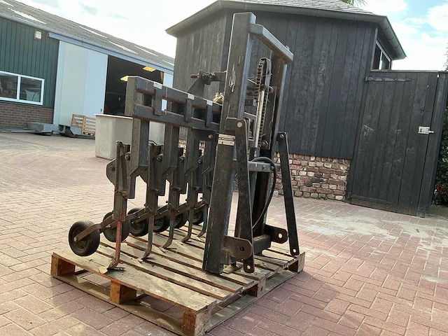 6-delige schoffelmachine – frontopbouw – hydraulisch verstelbaar - afbeelding 4 van  8