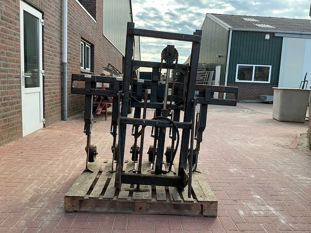 6-delige schoffelmachine – frontopbouw – hydraulisch verstelbaar - afbeelding 5 van  8