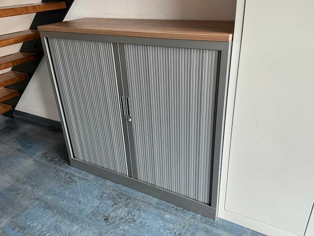 6 deuren lockerkast met 2 dossierkasten - afbeelding 6 van  20