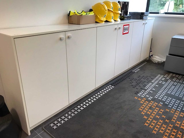 6 deurs wandkast - afbeelding 1 van  4