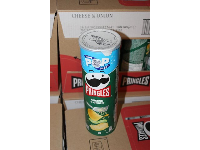 6 dozen pringles cheese & onion. 114 bussen. - afbeelding 3 van  3