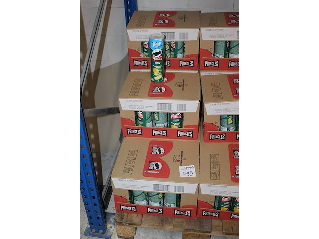 6 dozen pringles cheese & onion. 114 bussen. - afbeelding 3 van  3