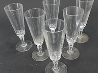 6 kristallen champagneflutes met facetgeslepen panelen - afbeelding 2 van  5