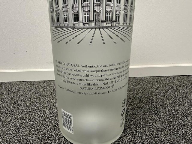 6 liter fles belvedere vodka 40% - afbeelding 4 van  9