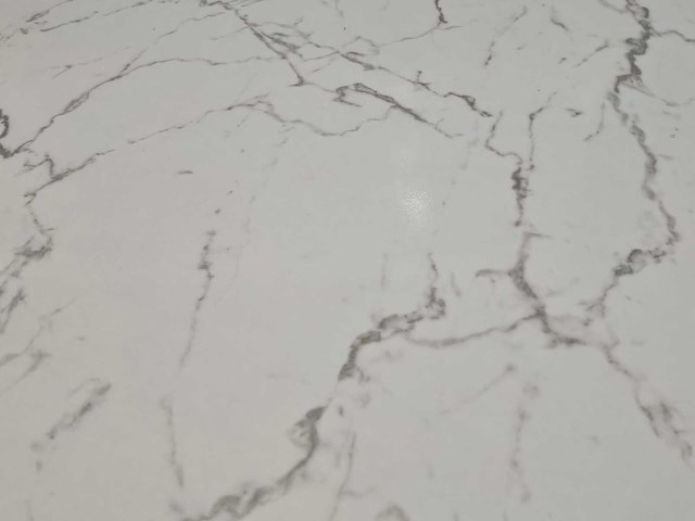 6 m2 laminaat tegel - 610 x 610 x 8 mm - afbeelding 1 van  3