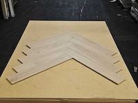 6 m2 laminaat visgraat - 504 x 84 x 8 mm - afbeelding 2 van  2