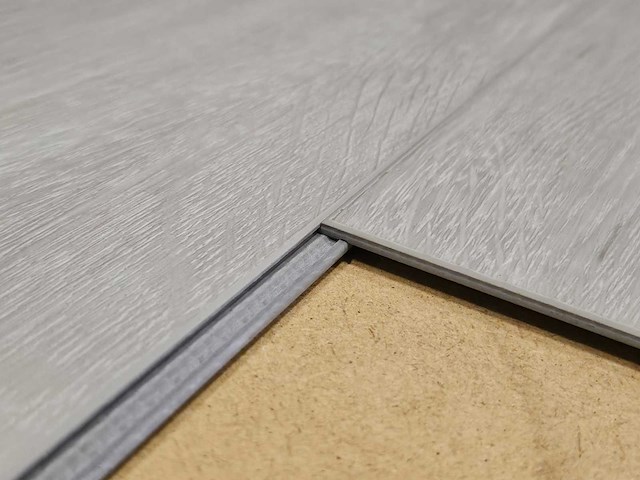 6 m2 pvc spc click visgraat - 610 x 150 x 6 mm - afbeelding 2 van  3
