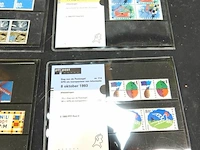 6 officiële ptt post postzegelmapjes uit 1993 en 1994 met postfrisse postzegels - afbeelding 3 van  5