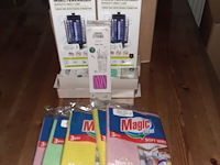 6 pakken dikke plastic rietjes, 2 insectenlampen, stofdoekjes d1804) - afbeelding 3 van  3