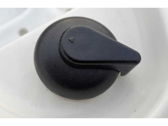 6 persoons jacuzzi en buitenspa - afbeelding 9 van  18