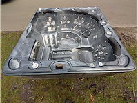 6 persoons jacuzzi en buitenspa - afbeelding 2 van  16
