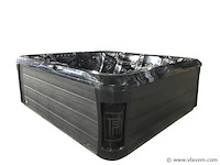 6 persoons outdoor spa met waterjets 255x233cm - zwart / zwarte zijkant - afbeelding 10 van  17