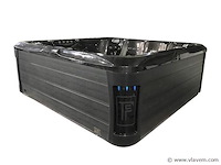 6 persoons outdoor spa met waterjets 255x233cm - zwart / zwarte zijkant - afbeelding 11 van  17