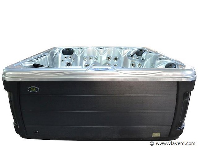 6 persoons outdoor spa - afbeelding 12 van  18