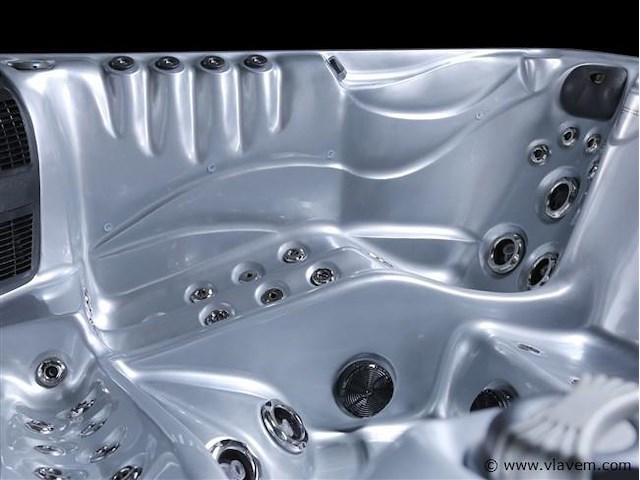 6 persoons outdoor spa - afbeelding 15 van  18