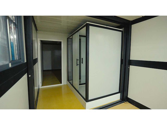 6 stuks rhino-houses 1160x250x239 cm 29 m2 mobiele woonunit / tiny house (6x) - afbeelding 11 van  42