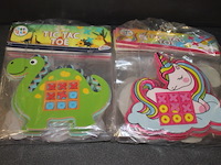 6 stusk kruisje rondej 3x unicorn 3x dino in kr 15 - afbeelding 1 van  3