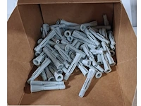 6 verpakkingen a 100 pluggen 6mm