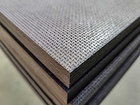 6 x berken betontriplex 24mm antislip ( 6.4 m2 ) - afbeelding 2 van  4