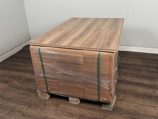 60 m2 laminaat plank watervast - 1383 x 193 x 8 mm - afbeelding 4 van  4