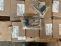 60 rvs toiletrolhouders - afbeelding 1 van  3