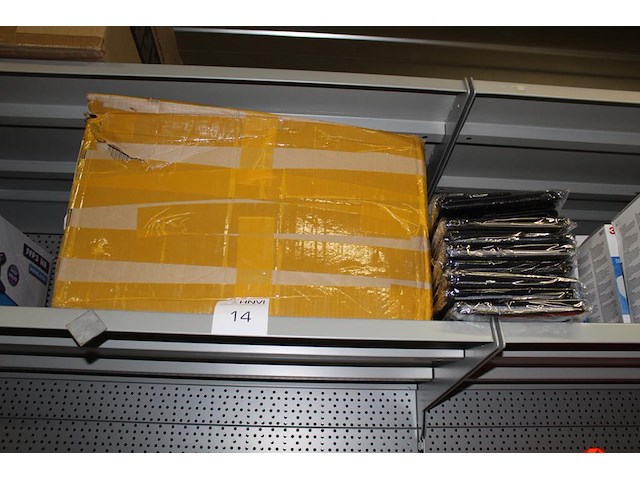 60 tablethoezen ip air2. totaal 60 stuks - afbeelding 1 van  3