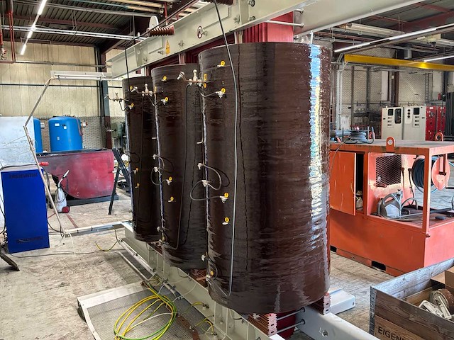 6000 kva abb transformator 23.000 / 690 volt - afbeelding 19 van  25