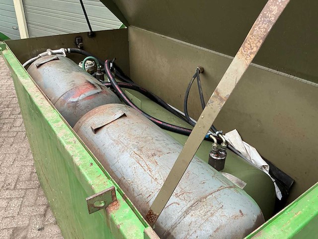 600l diesel mobiel tankstation - afbeelding 3 van  25