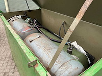 600l dieseltank met spuit op lucht - afbeelding 3 van  25
