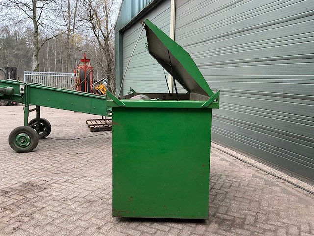 600l dieseltank met spuit op lucht - afbeelding 22 van  25