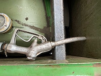 600l dieseltank met spuit op lucht - afbeelding 25 van  25