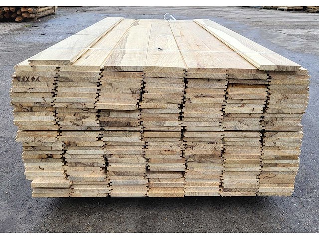 60m2 afrikaans eiken vloerdelen 18 x 140 mm, lengte 210cm ( 204x ) - afbeelding 3 van  4