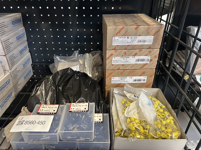 60x bouwmarkt artikelen w.o. verbindingsrijgklem, adereindhulzen w.o. weidmüller - afbeelding 1 van  7