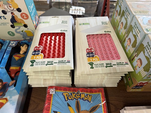 60x speelgoed w.o. clementoni, disney, spelend leren, super mario - afbeelding 4 van  12