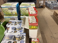 60x tuinartikelen w.o. tuinverlichting, bloempotten, multifunctionele led lamp, bladschep w.o. intex, progarden - afbeelding 4 van  9