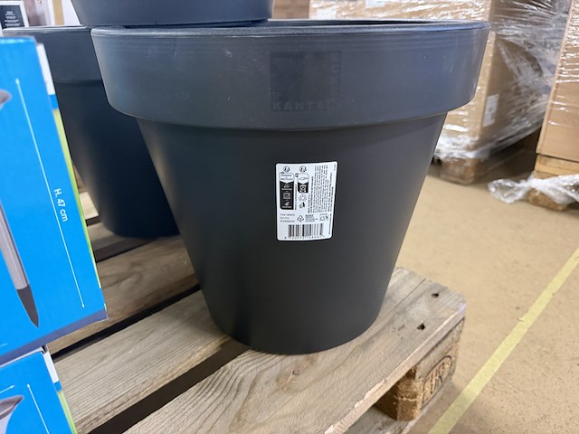 60x tuinartikelen w.o. tuinverlichting, bloempotten, multifunctionele led lamp, bladschep w.o. intex, progarden - afbeelding 8 van  9